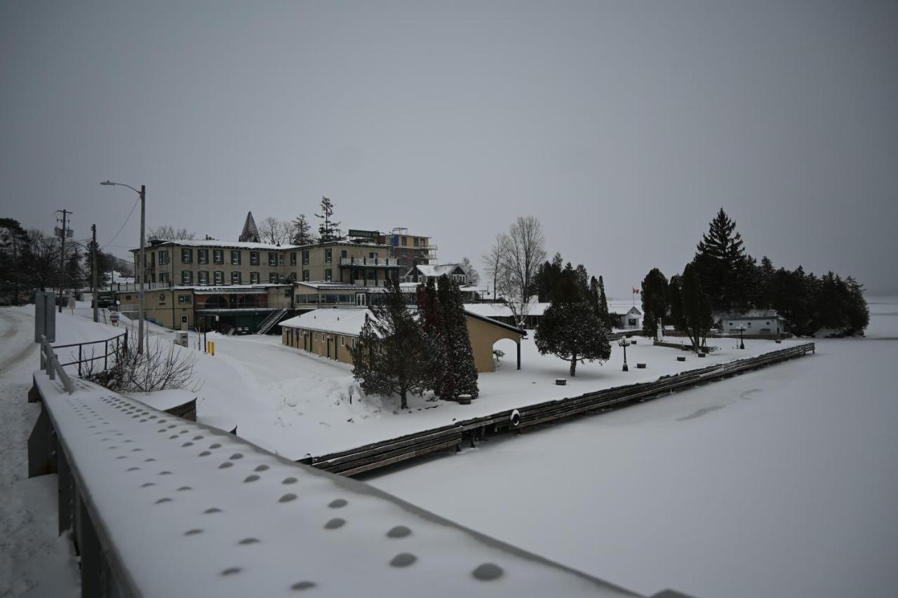 The Gananoque Inn Eksteriør bilde